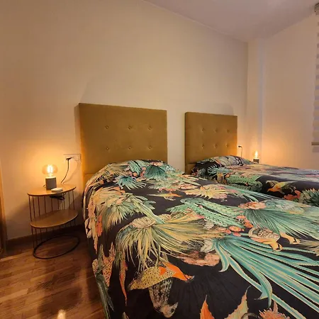 Apartman R2r - Siente Centrico Con Garaje - 651a