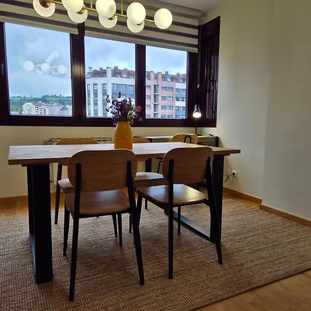 651a Siente Centrico Con Garaje By R2r Consulting Oviedo