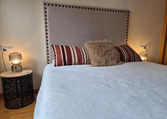 651a Siente Centrico Con Garaje By R2r Consulting