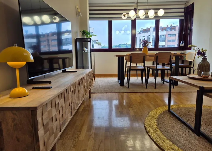 651a Siente Centrico Con Garaje By R2r Consulting *